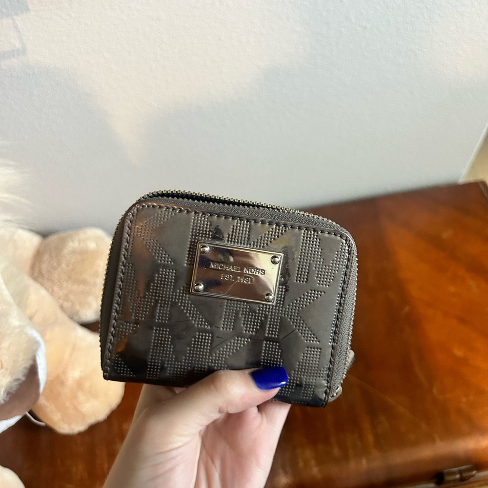 Michael Kors mini wallet